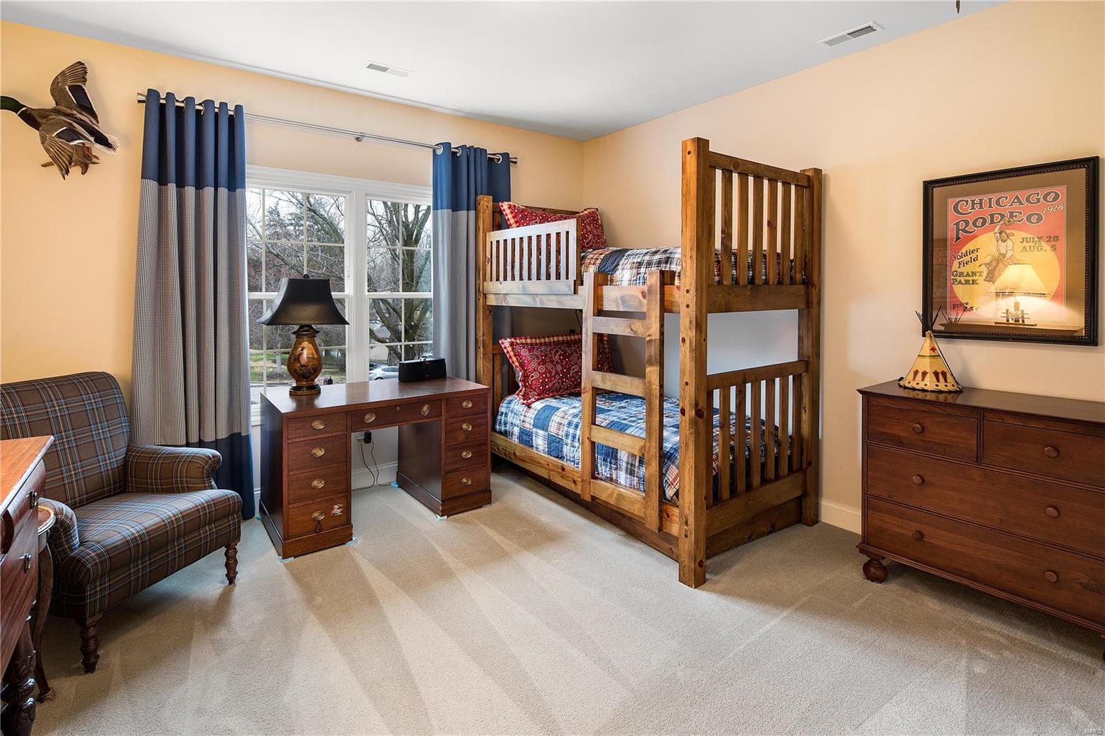 Ladue Manor - Residential