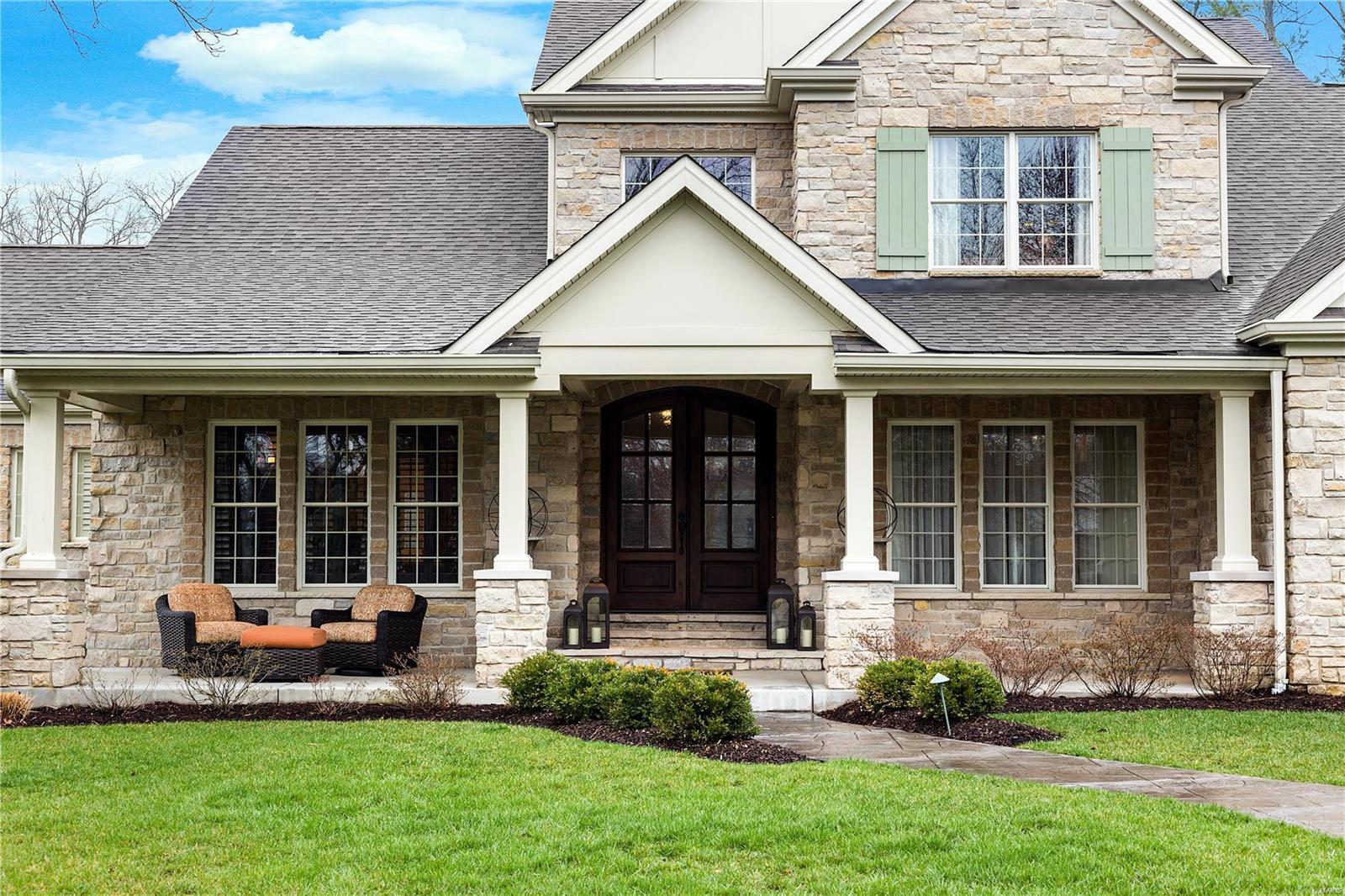 Ladue Manor - Residential