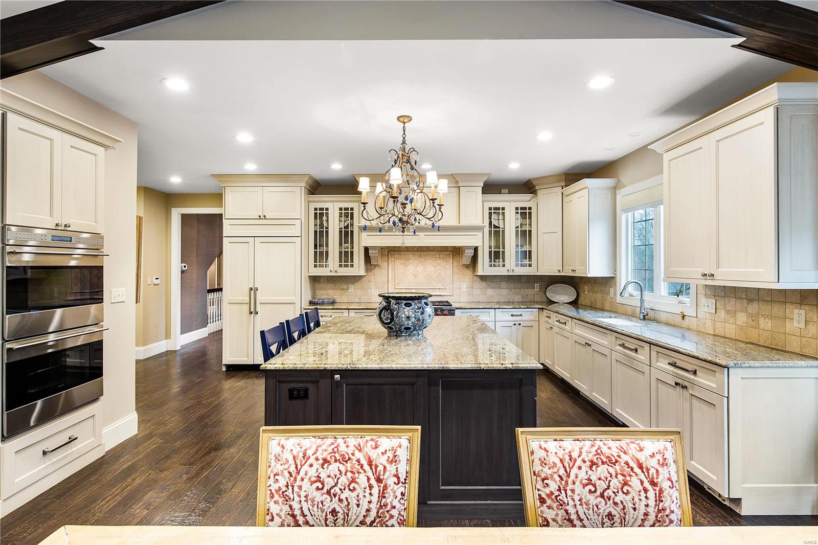 Ladue Manor - Residential