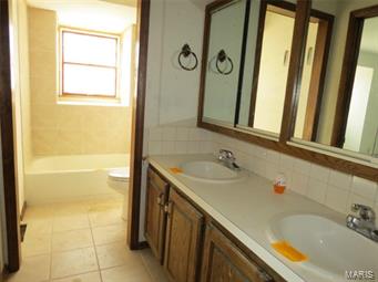 Country Club Estates 4th Add - Residential