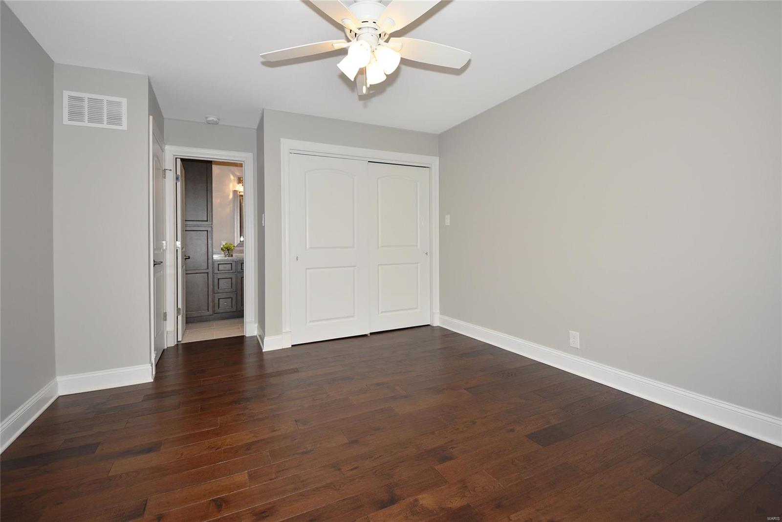 Ladue Aire Estate - Residential