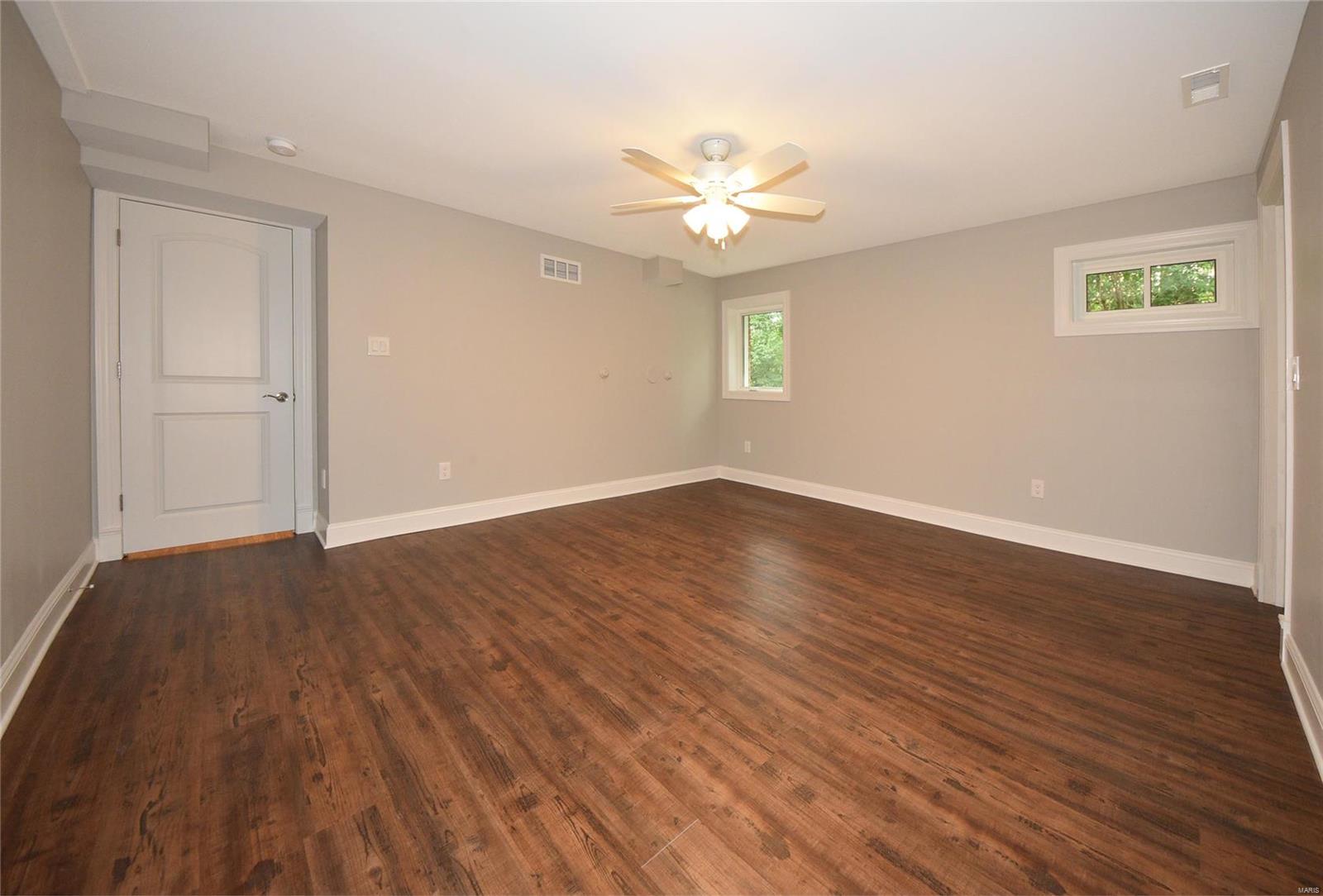 Ladue Aire Estate - Residential