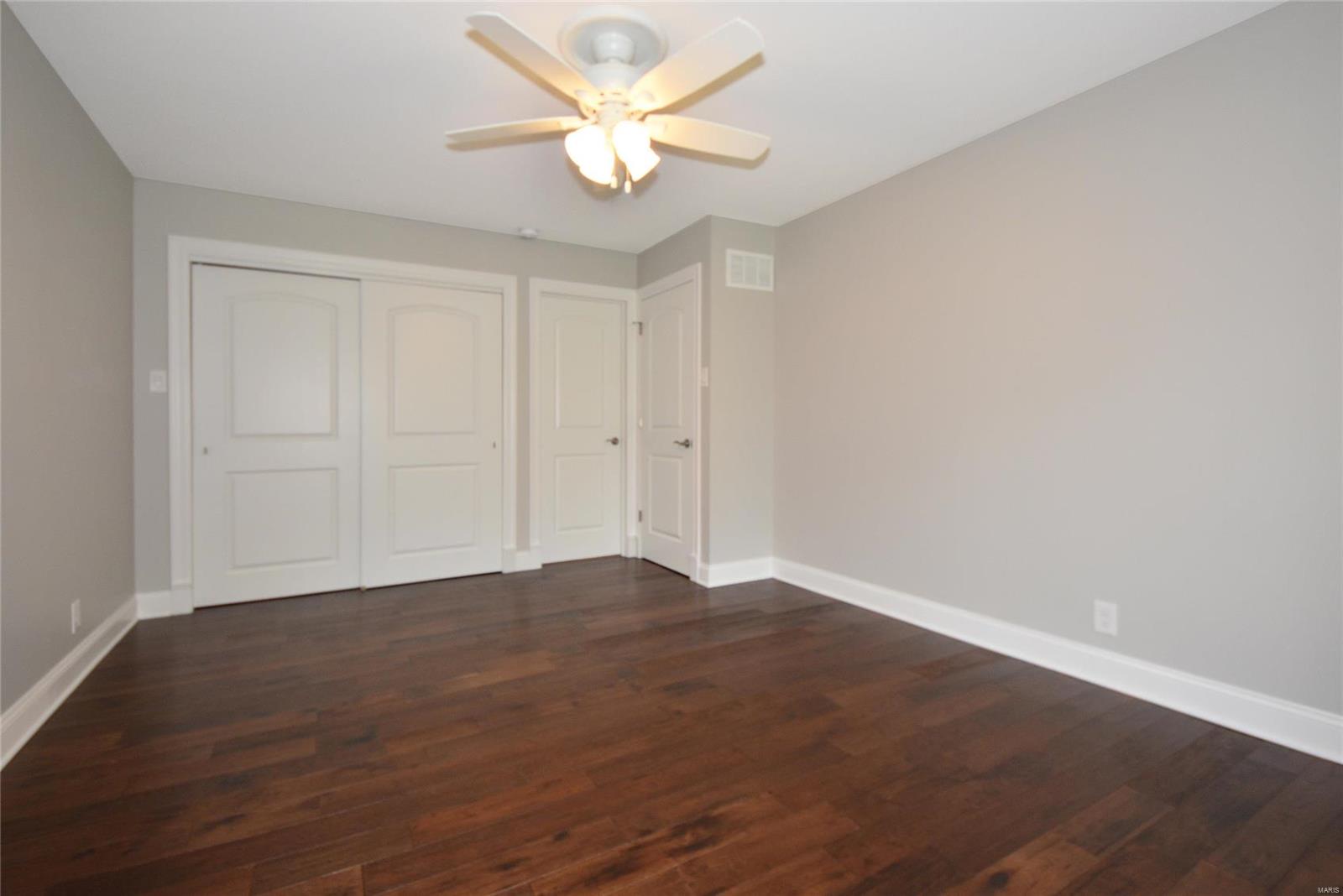 Ladue Aire Estate - Residential