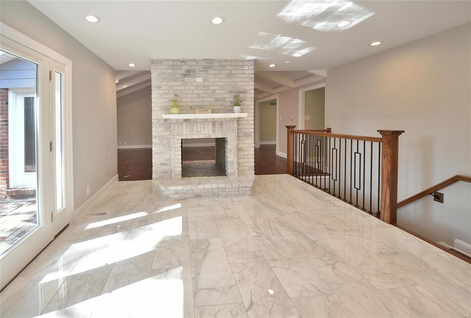 Ladue Aire Estate - Residential