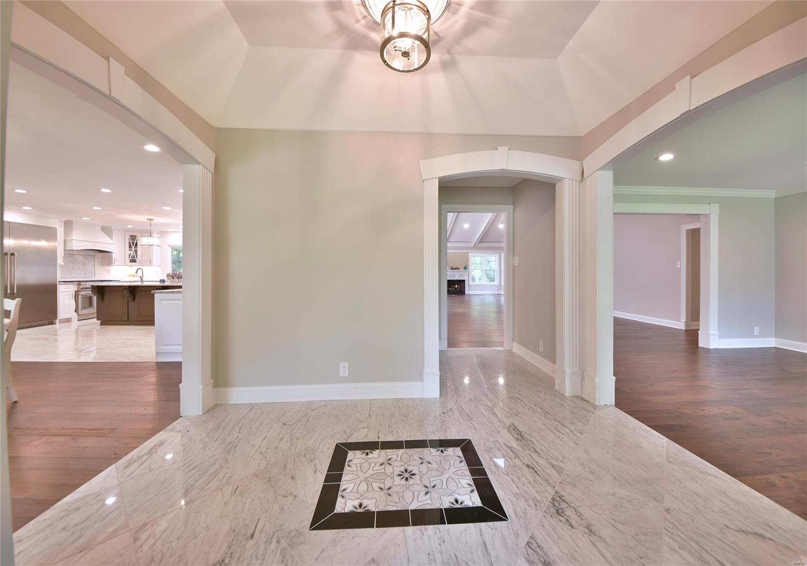 Ladue Aire Estate - Residential