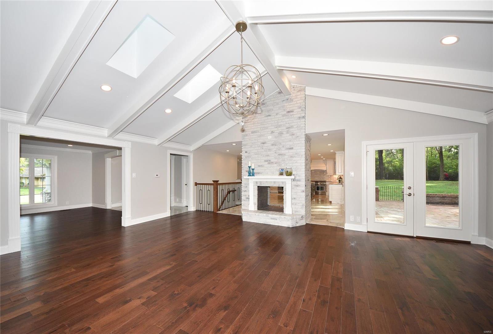 Ladue Aire Estate - Residential