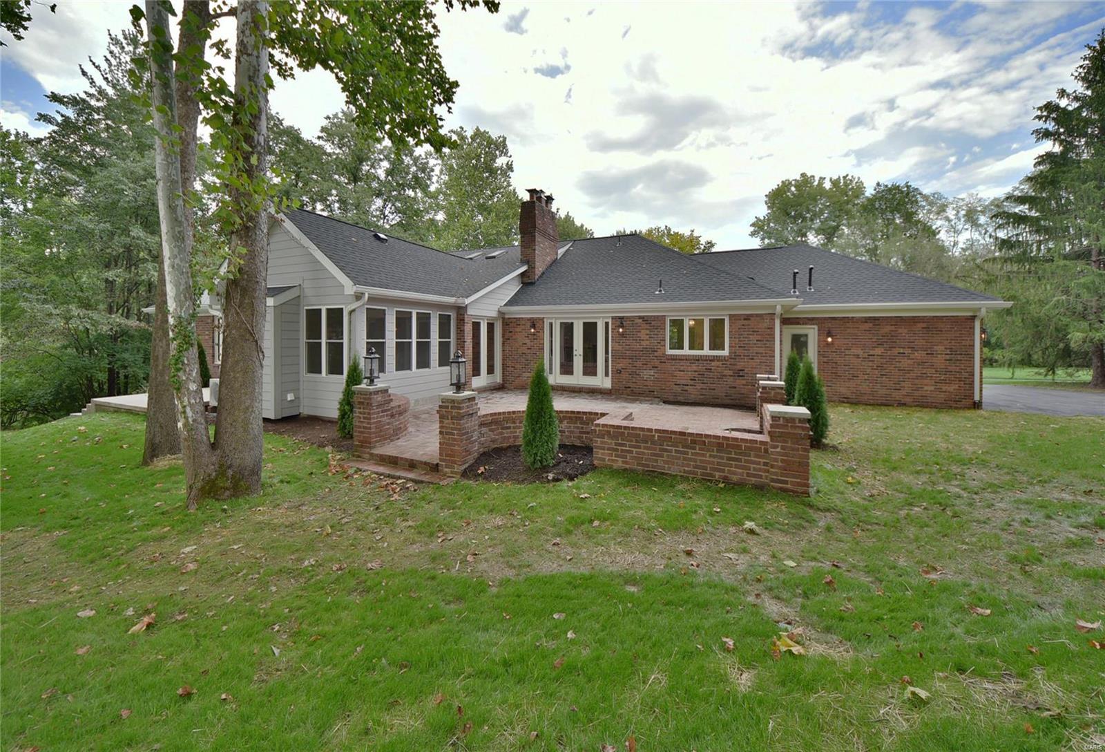 Ladue Aire Estate - Residential