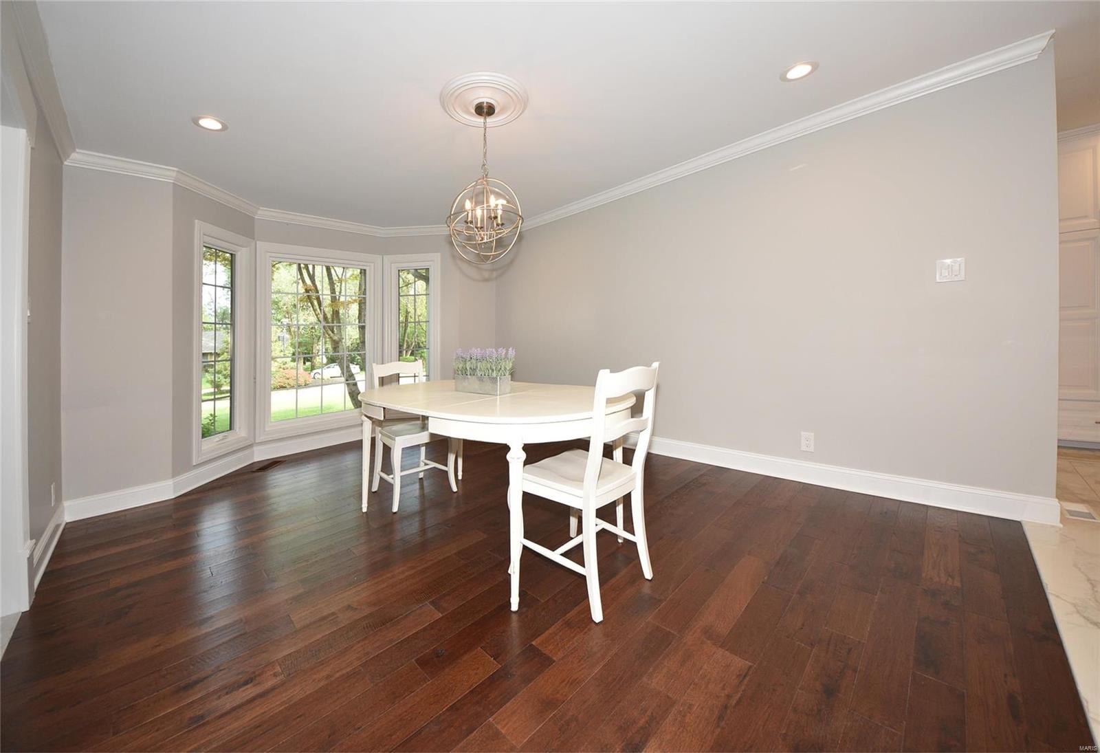 Ladue Aire Estate - Residential