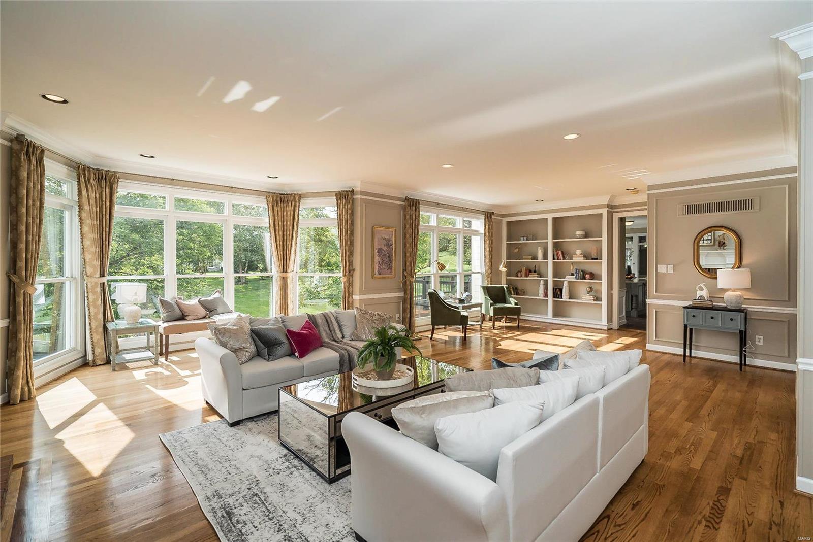 Kings Cove - Residential