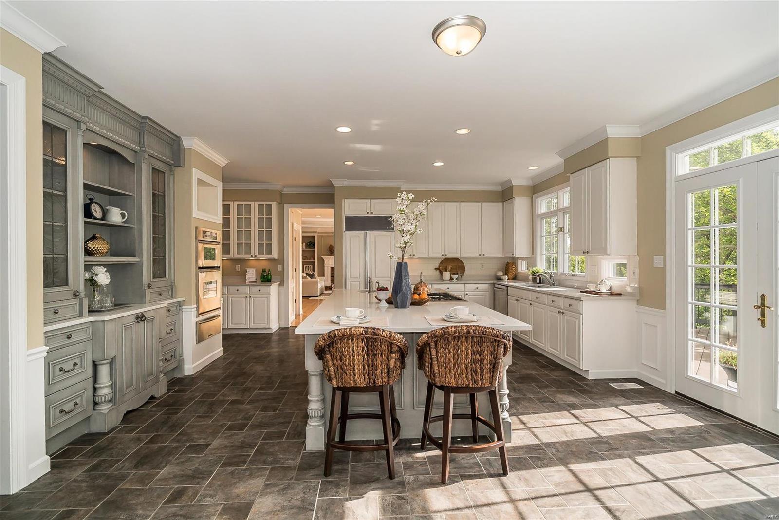 Kings Cove - Residential