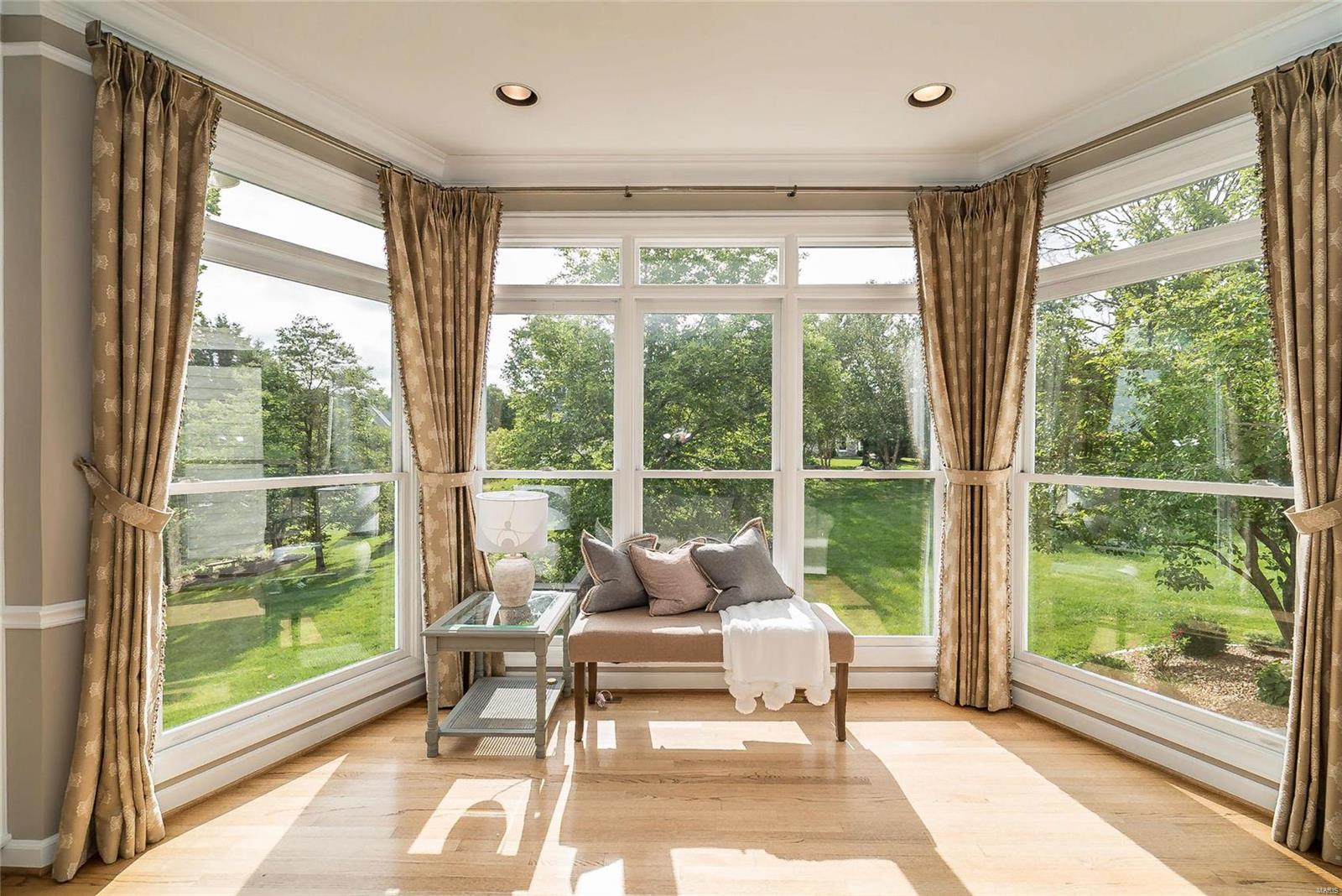 Kings Cove - Residential