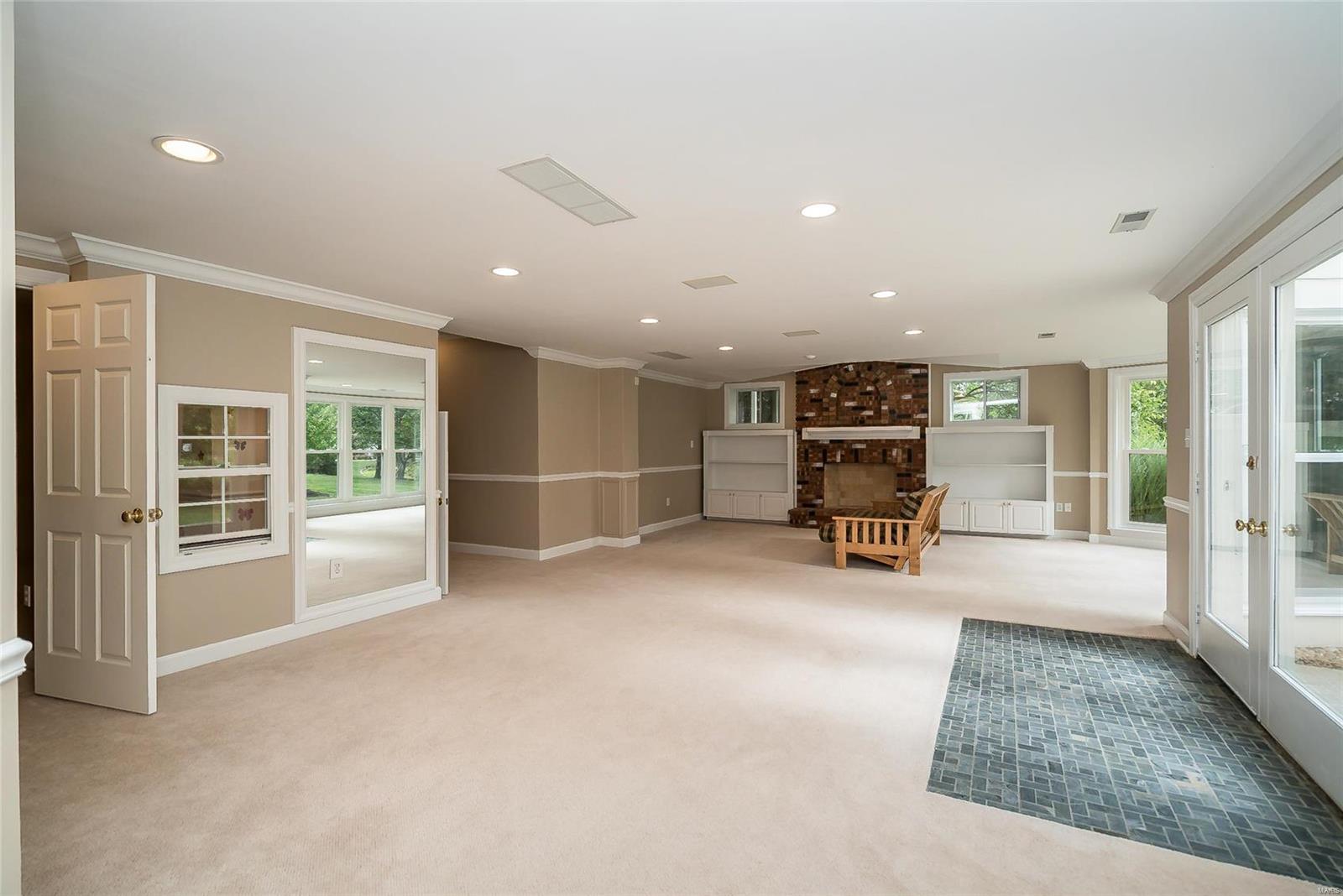 Kings Cove - Residential