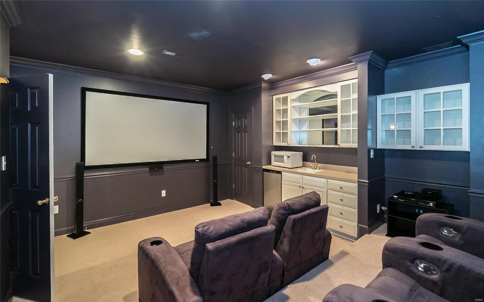 Kings Cove - Residential