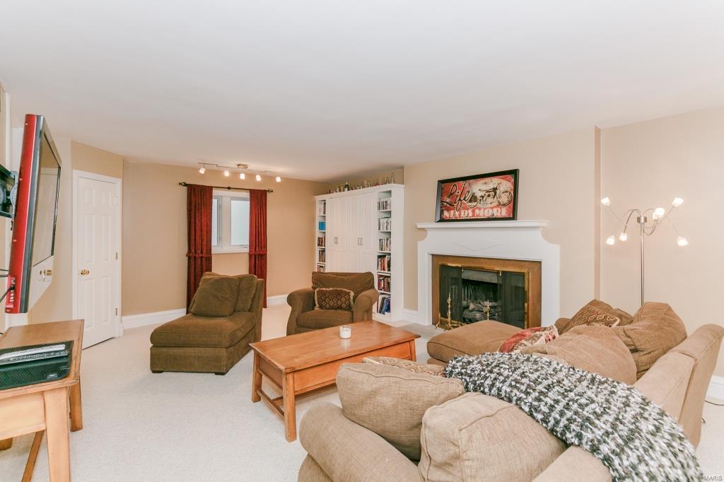 West Ladue - Residential