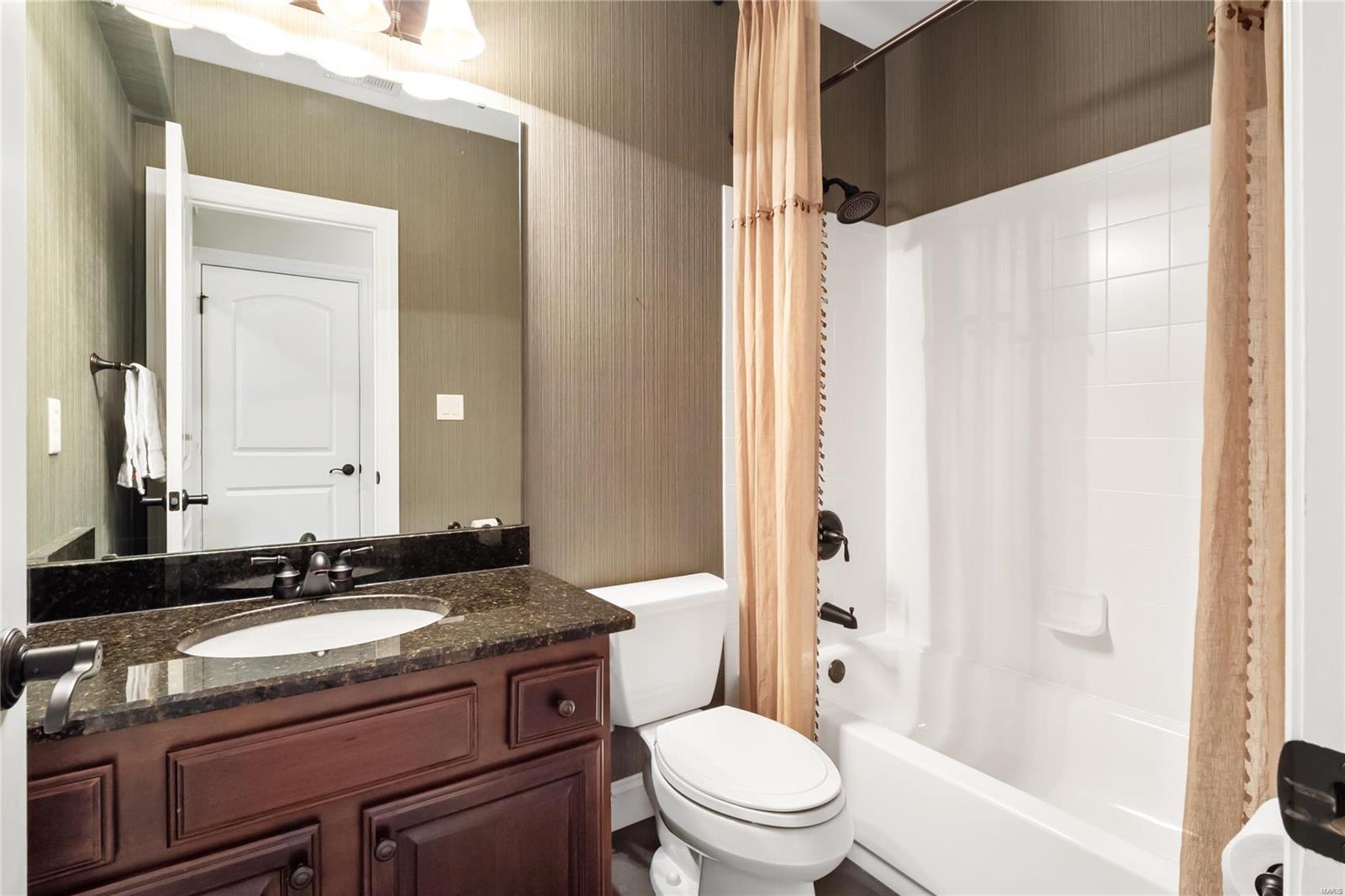 Fox Hill Farms - Residential