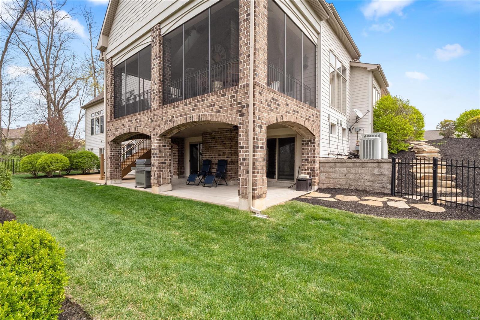 Fox Hill Farms - Residential