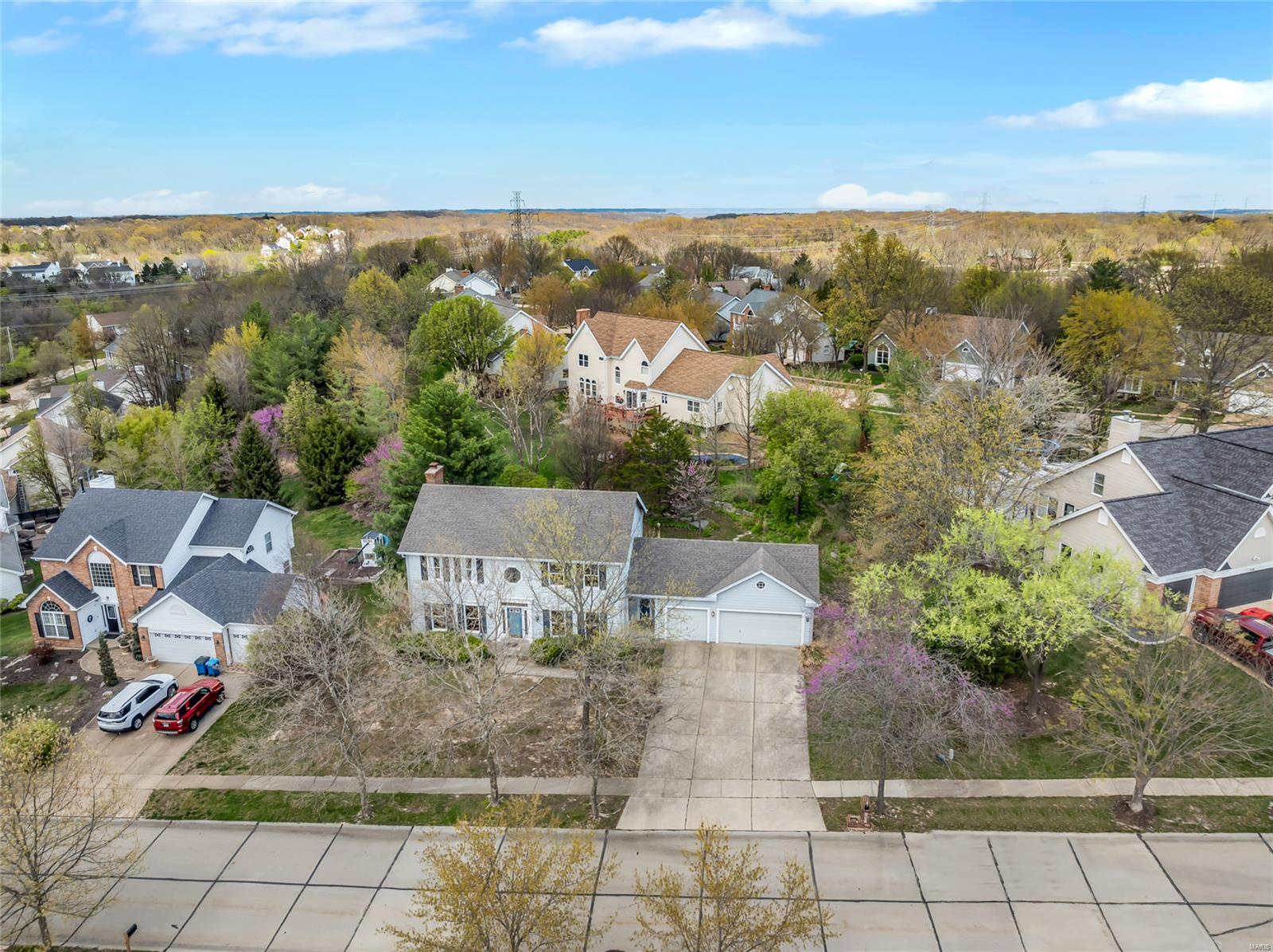 Wildwood, Missouri 63038, United States, 4 Bedrooms Bedrooms, ,4 BathroomsBathrooms,Residential,Pending,112406