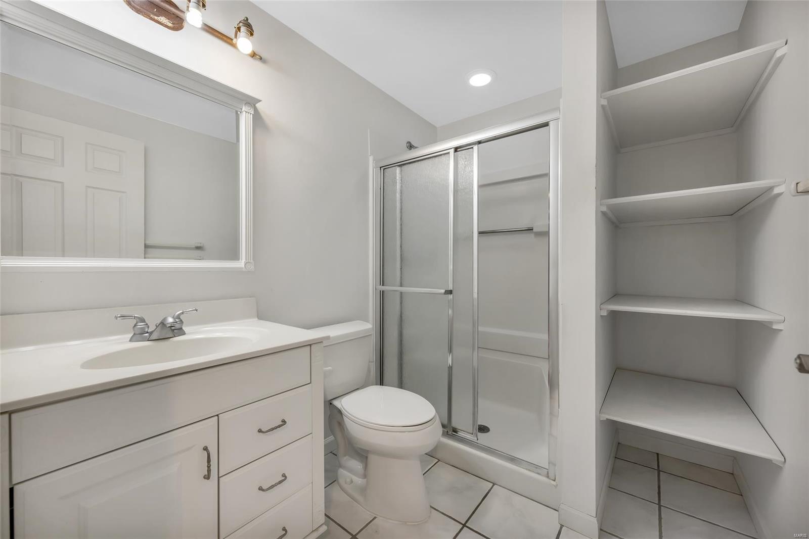 Wildwood, Missouri 63038, United States, 4 Bedrooms Bedrooms, ,4 BathroomsBathrooms,Residential,Pending,112406