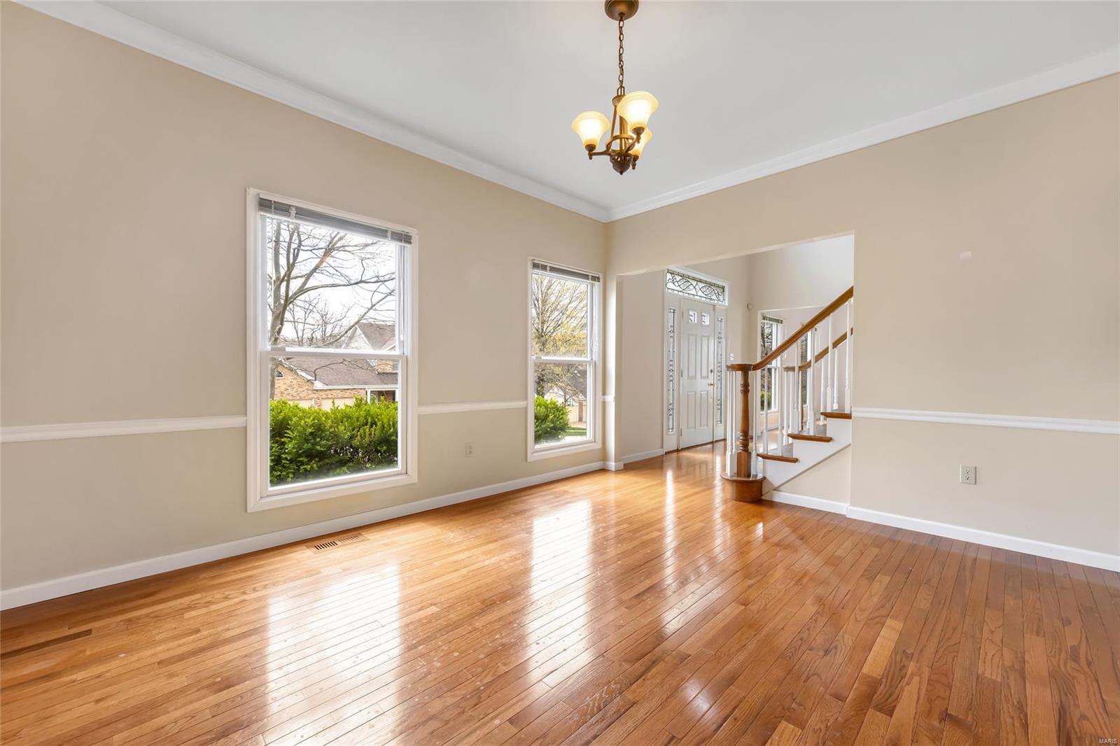 Wildwood, Missouri 63038, United States, 4 Bedrooms Bedrooms, ,4 BathroomsBathrooms,Residential,Pending,112406