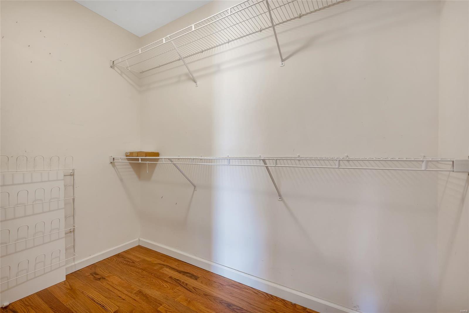 Wildwood, Missouri 63038, United States, 4 Bedrooms Bedrooms, ,4 BathroomsBathrooms,Residential,Pending,112406