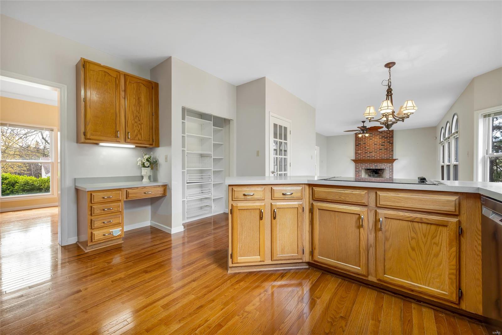 Wildwood, Missouri 63038, United States, 4 Bedrooms Bedrooms, ,4 BathroomsBathrooms,Residential,Pending,112406