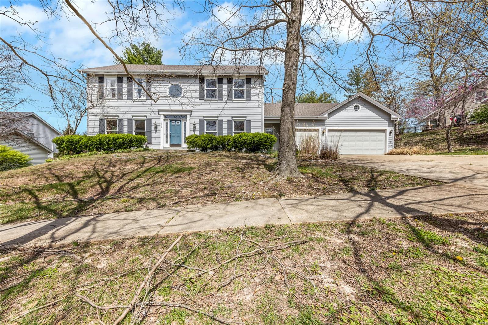 Wildwood, Missouri 63038, United States, 4 Bedrooms Bedrooms, ,4 BathroomsBathrooms,Residential,Pending,112406