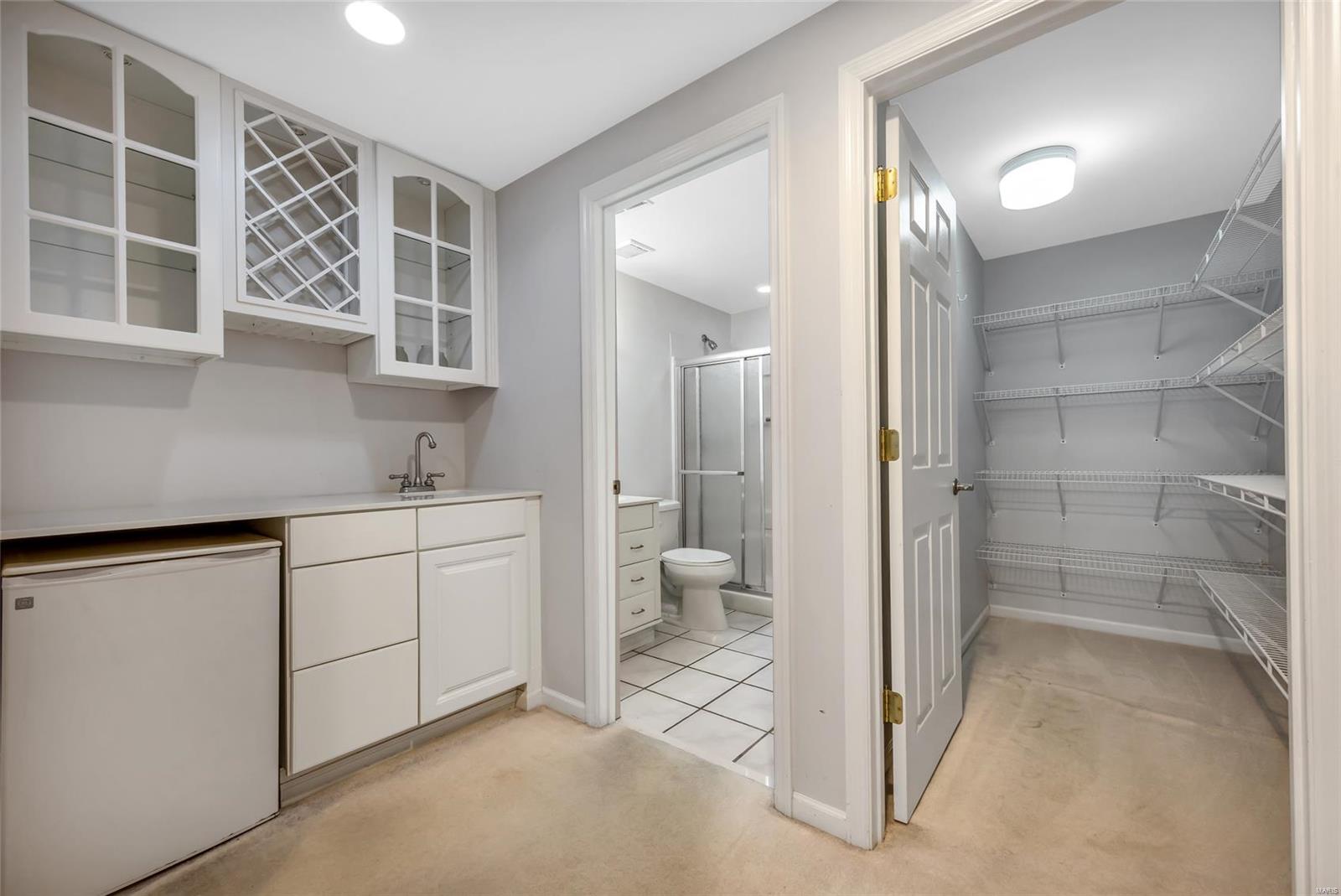 Wildwood, Missouri 63038, United States, 4 Bedrooms Bedrooms, ,4 BathroomsBathrooms,Residential,Pending,112406