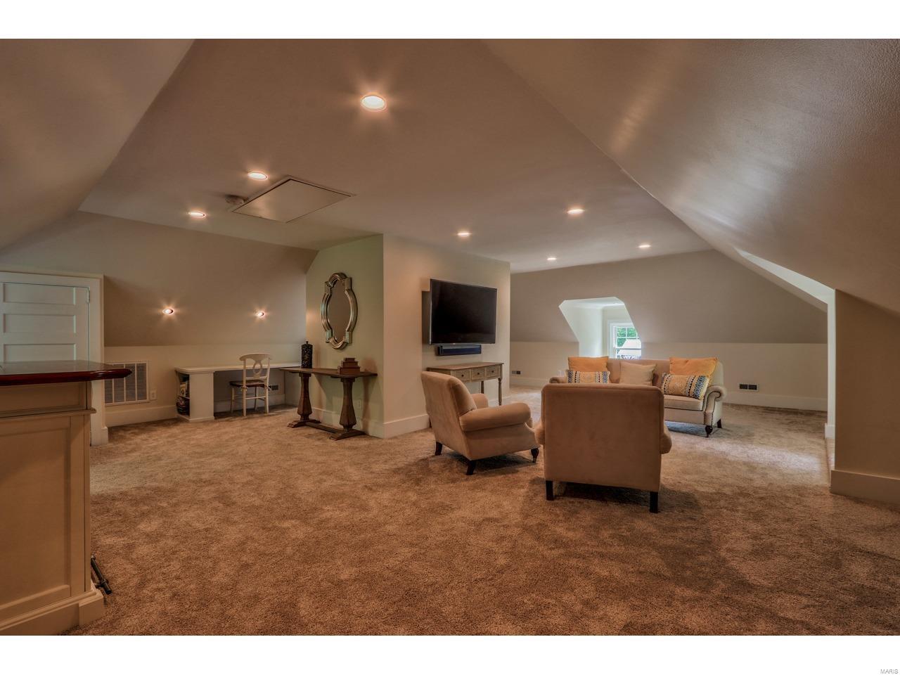 Alfred Lee - Residential