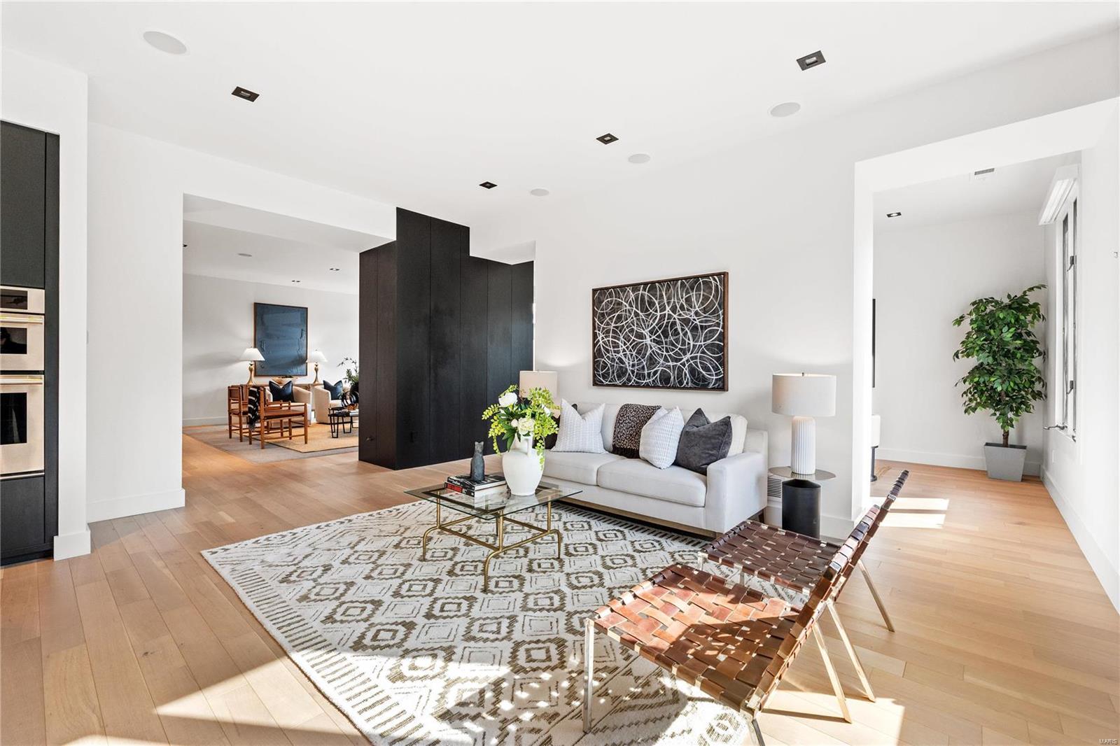 Pershing Place - Residential