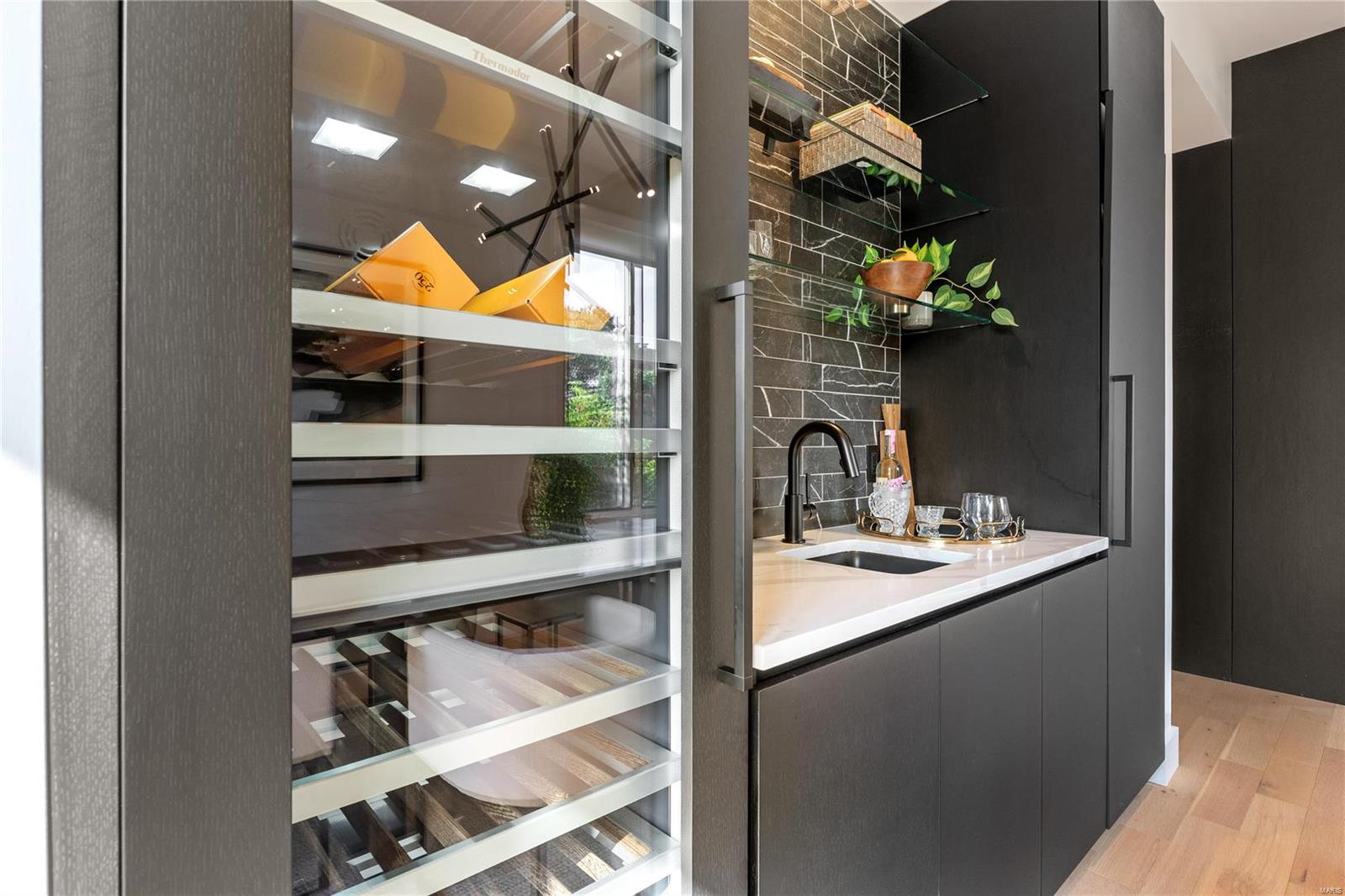 Pershing Place - Residential