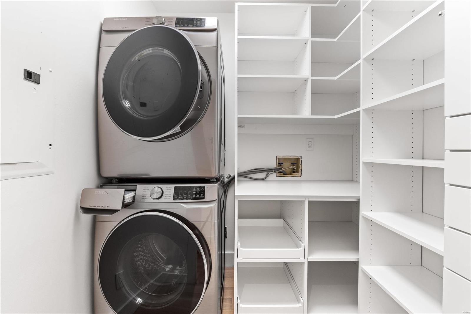 Pershing Place - Residential