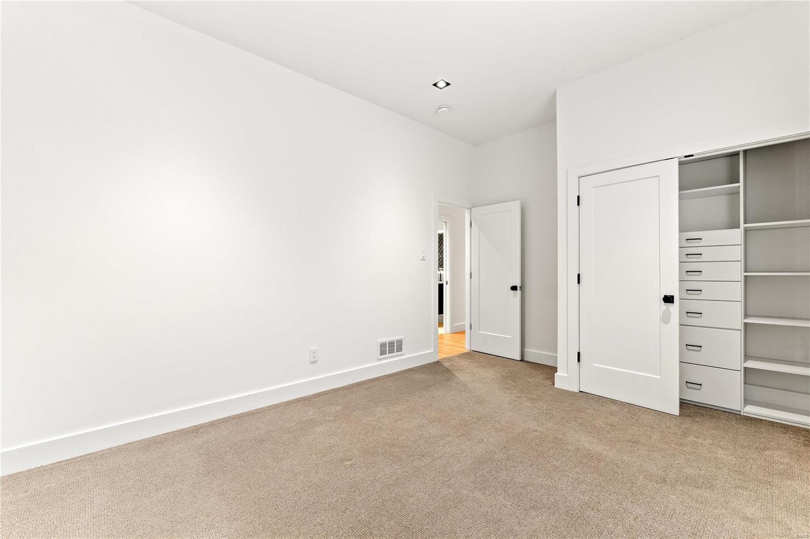 Pershing Place - Residential