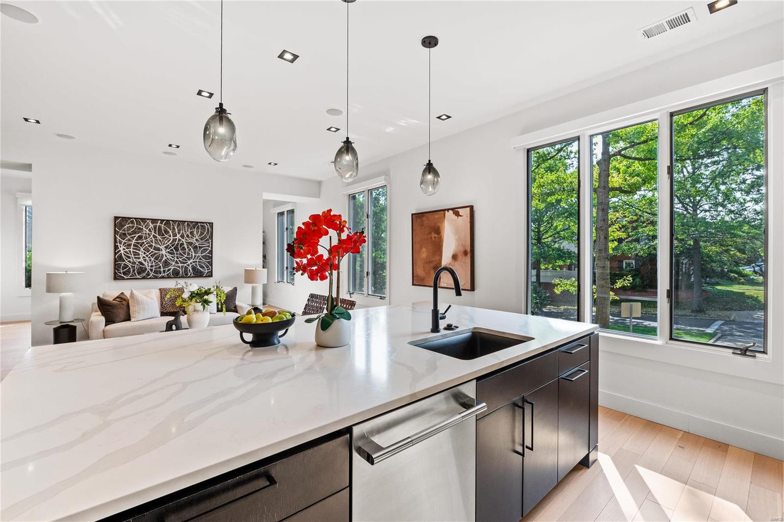 Pershing Place - Residential