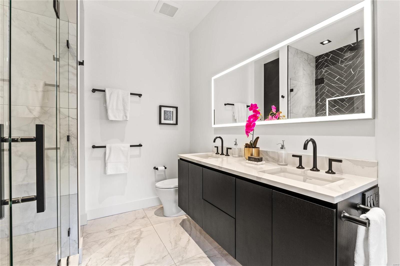 Pershing Place - Residential