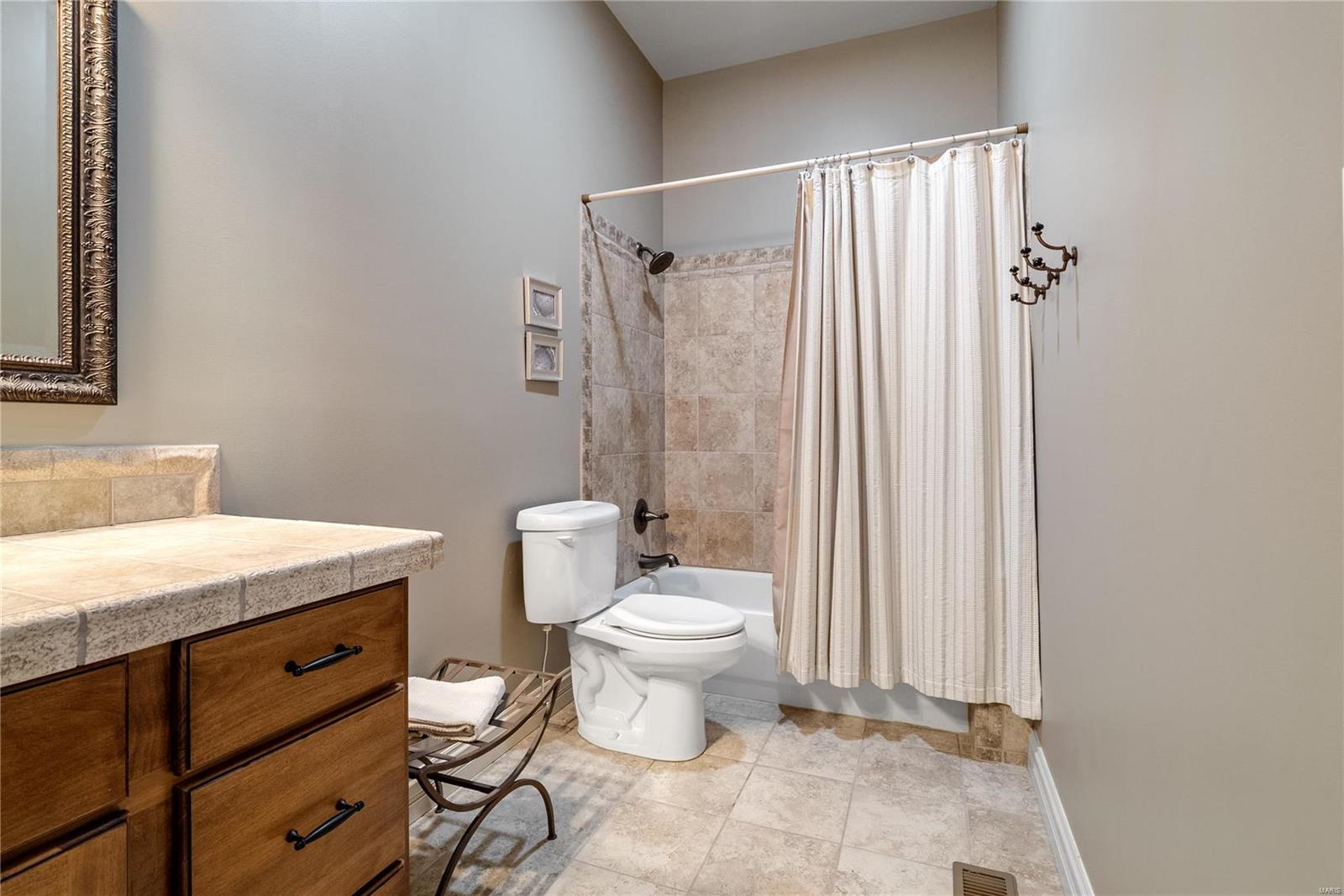 Section 15-45-3 Bdy Adj Prcl 2 Lt - Residential