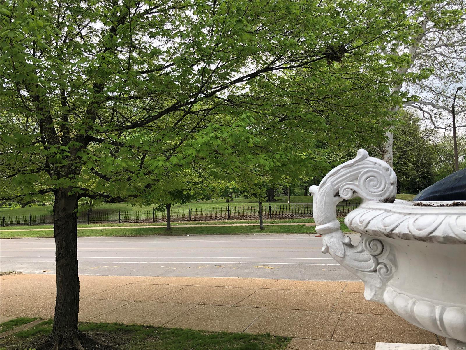 Lafayette Square - Residential