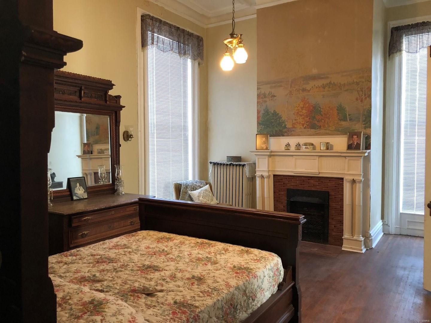 Lafayette Square - Residential