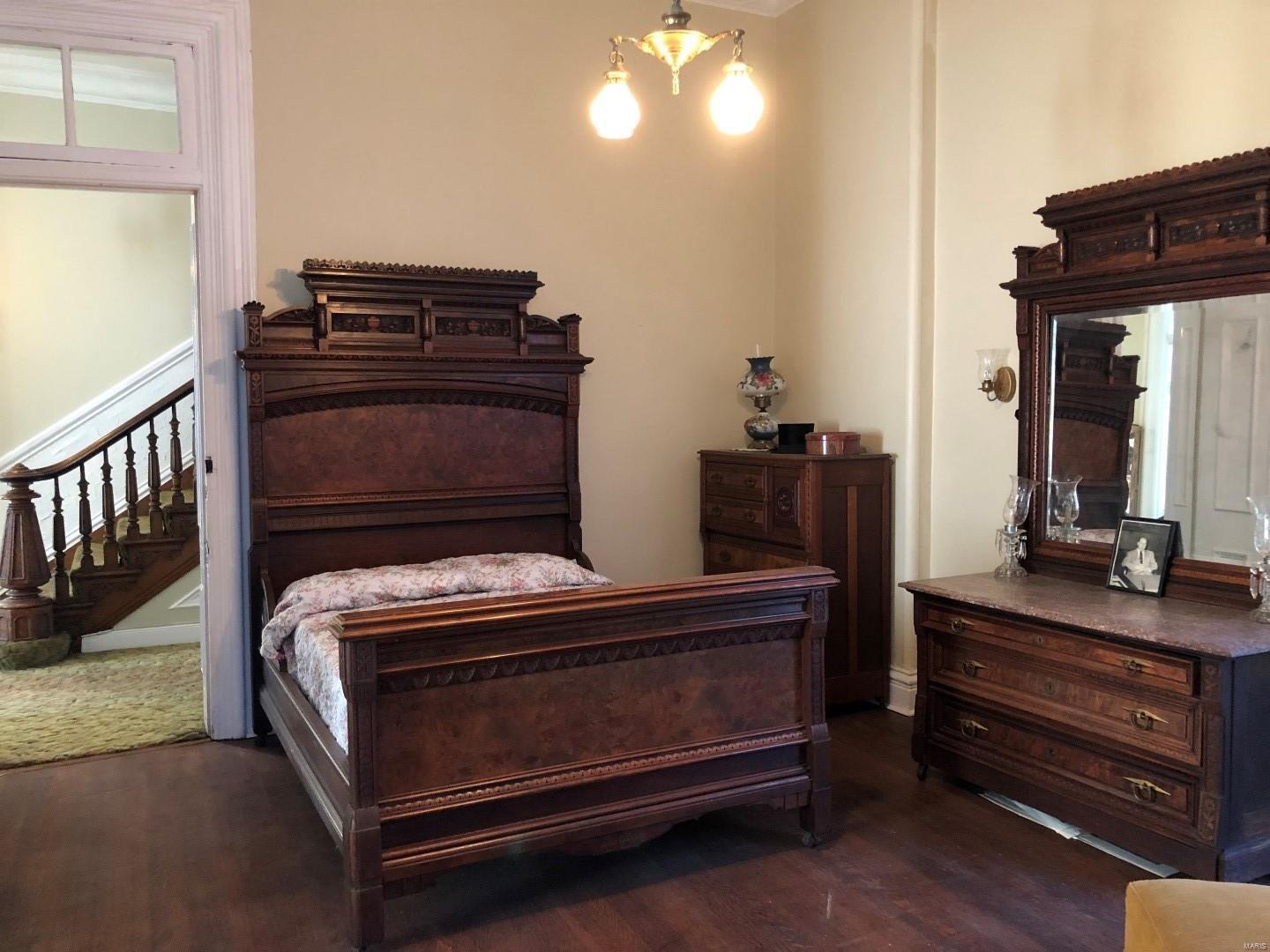 Lafayette Square - Residential