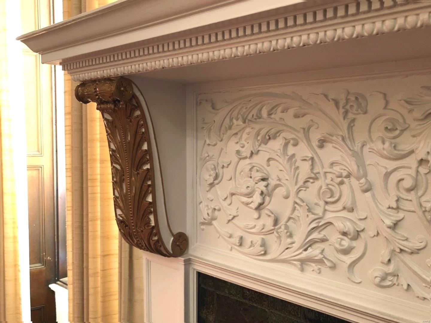 Lafayette Square - Residential