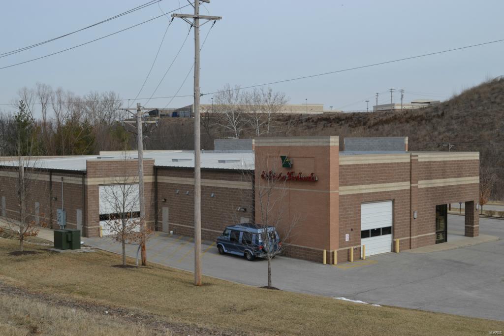 Autozone Sub - Commercial Sale