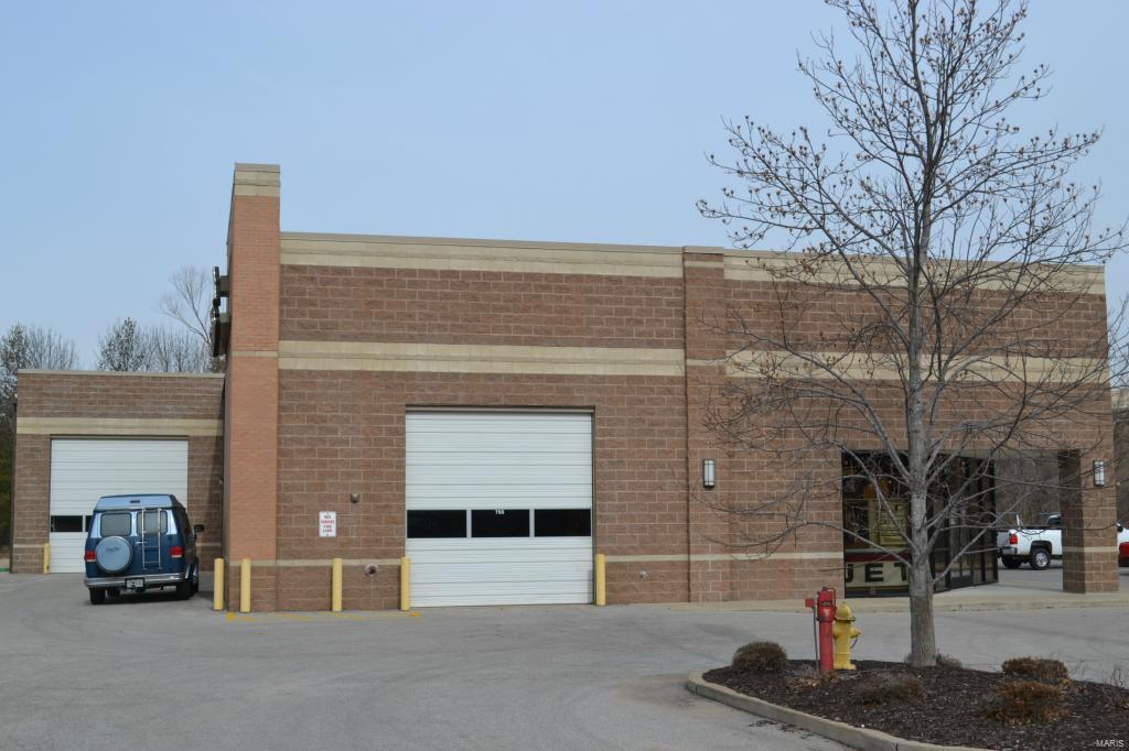 Autozone Sub - Commercial Sale