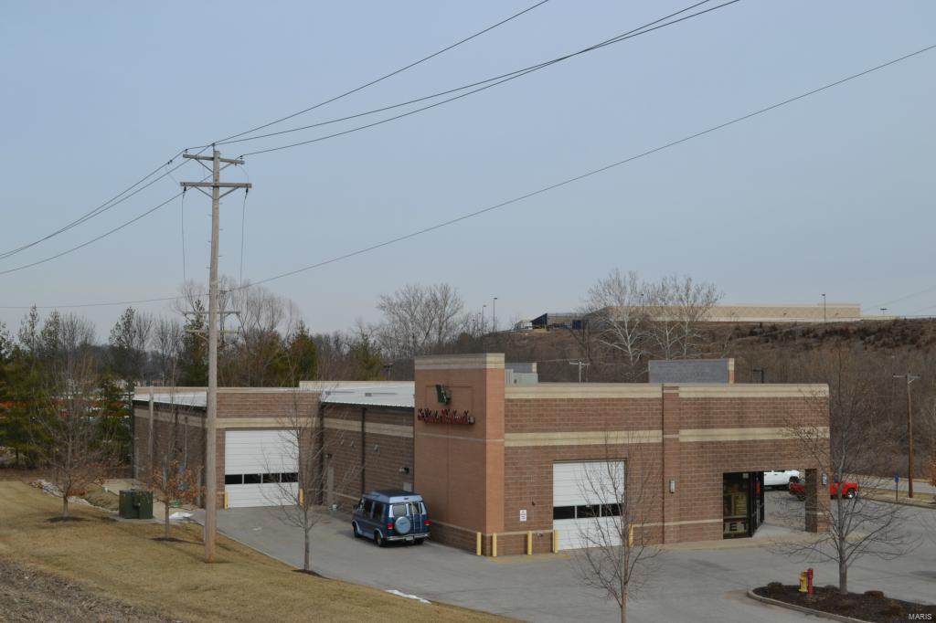 Autozone Sub - Commercial Sale