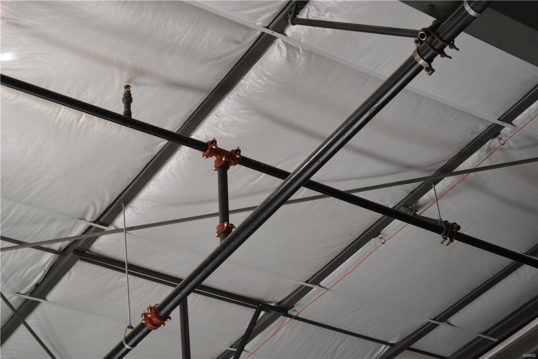 Autozone Sub - Commercial Sale