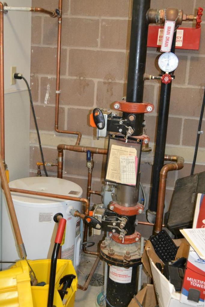 Autozone Sub - Commercial Sale