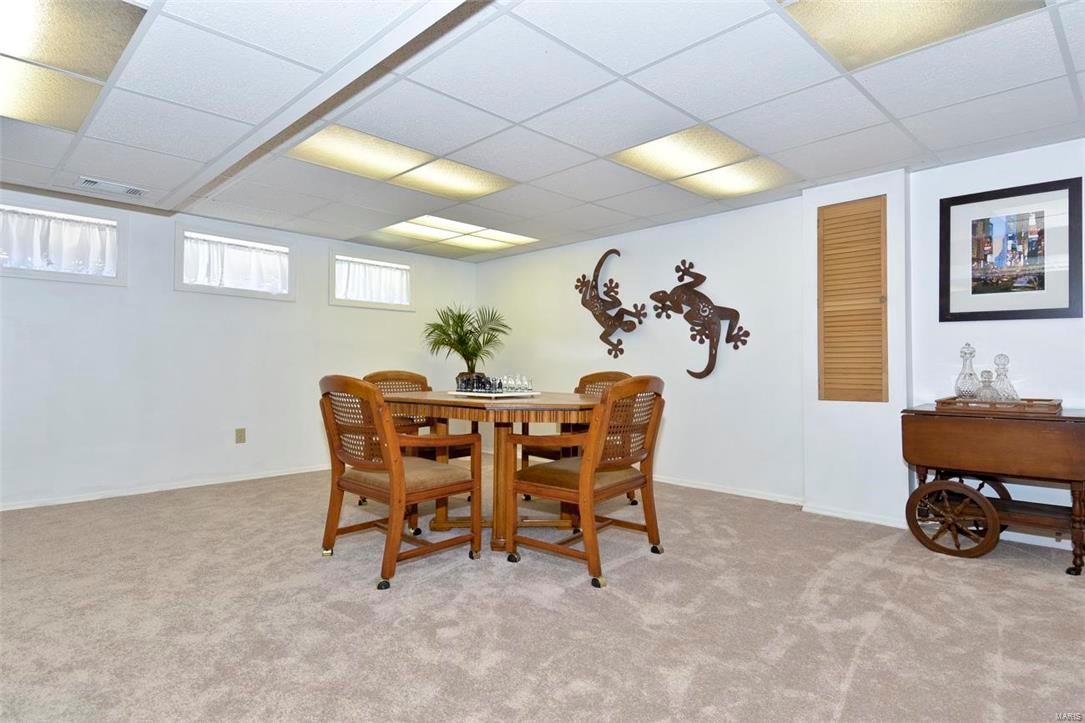 Royal Acres 5 - Residential