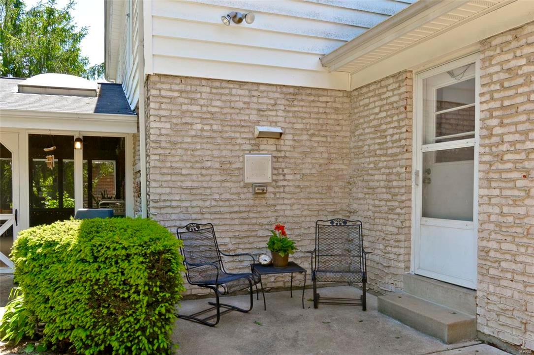 Royal Acres 5 - Residential