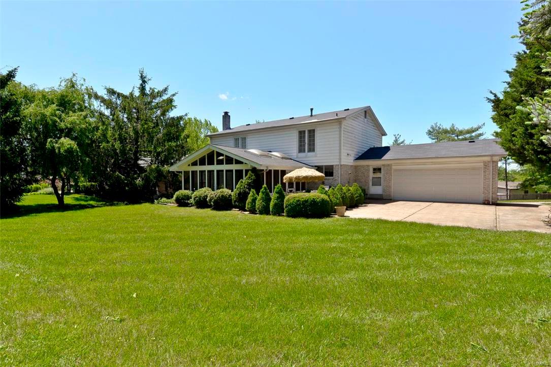 Royal Acres 5 - Residential