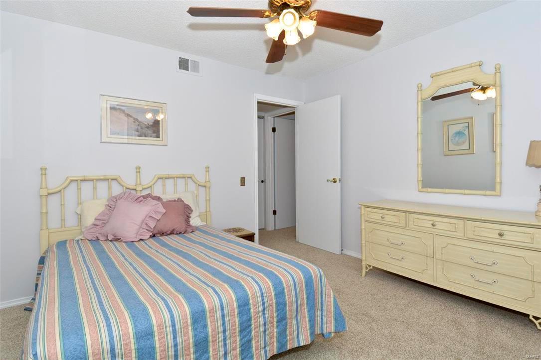 Royal Acres 5 - Residential