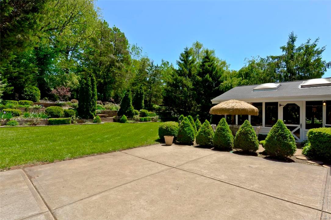 Royal Acres 5 - Residential