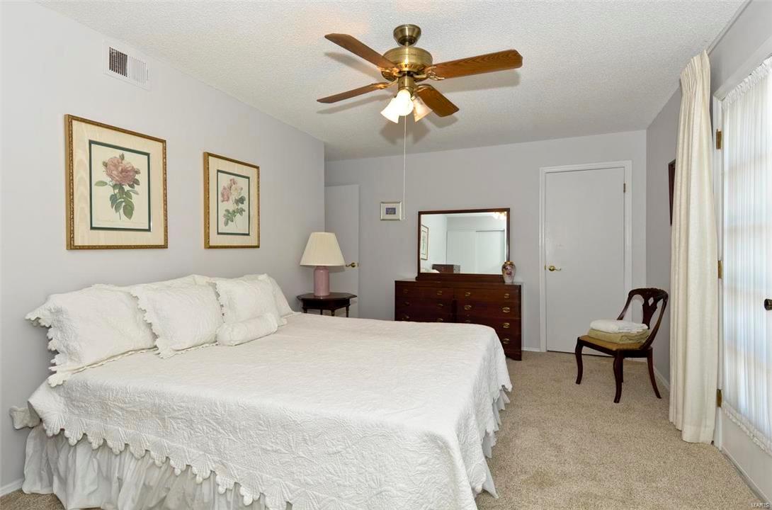 Royal Acres 5 - Residential